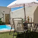 Casa Dorca, 2