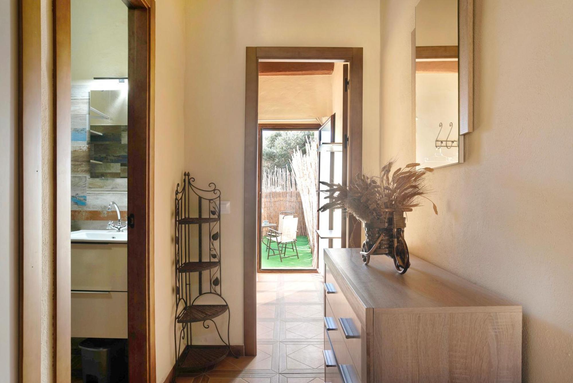 Casa Dorca, 2 *